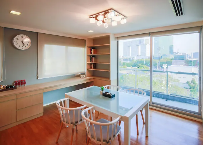 Northgate Ratchayothin 4*